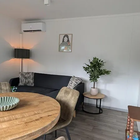 Cube 24 I 4 Persoons In Holiday home Zennewijnen